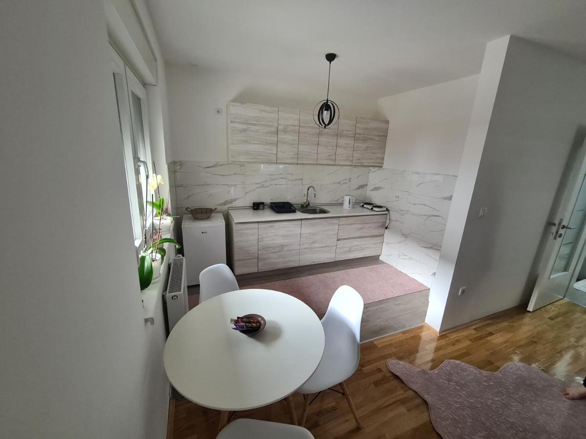 Apartman Crystal Brčko Eksteriør billede