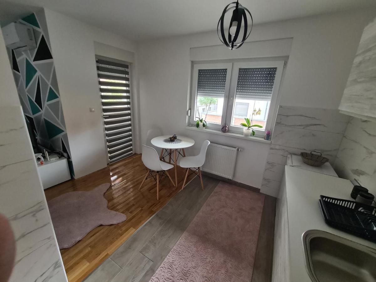Apartman Crystal Brčko Eksteriør billede